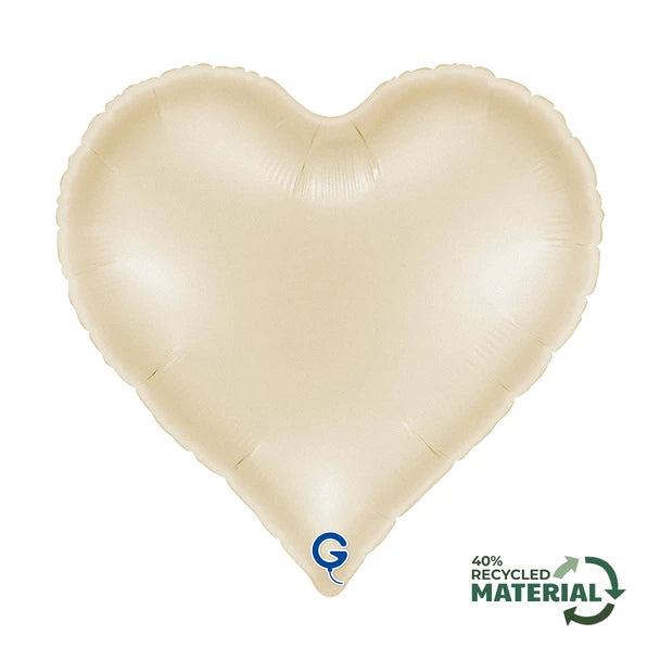 18"S Heart Satin Cream